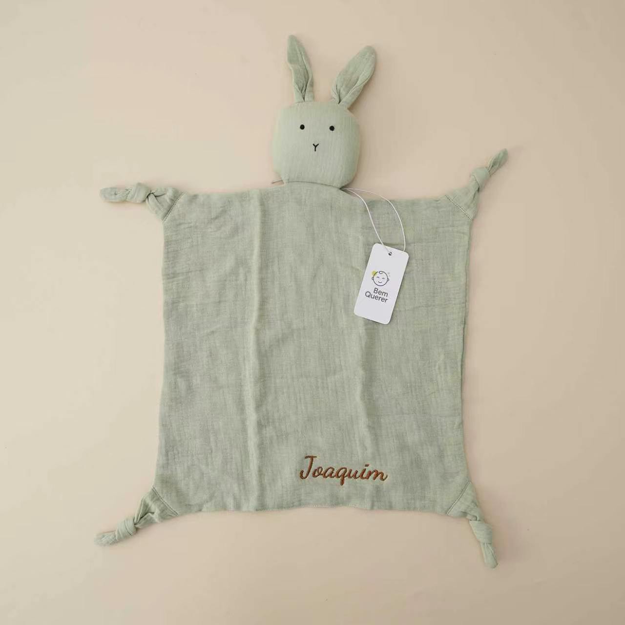 Kit Aconchego Personalizado com Nome — Naninha + Manta Bordada