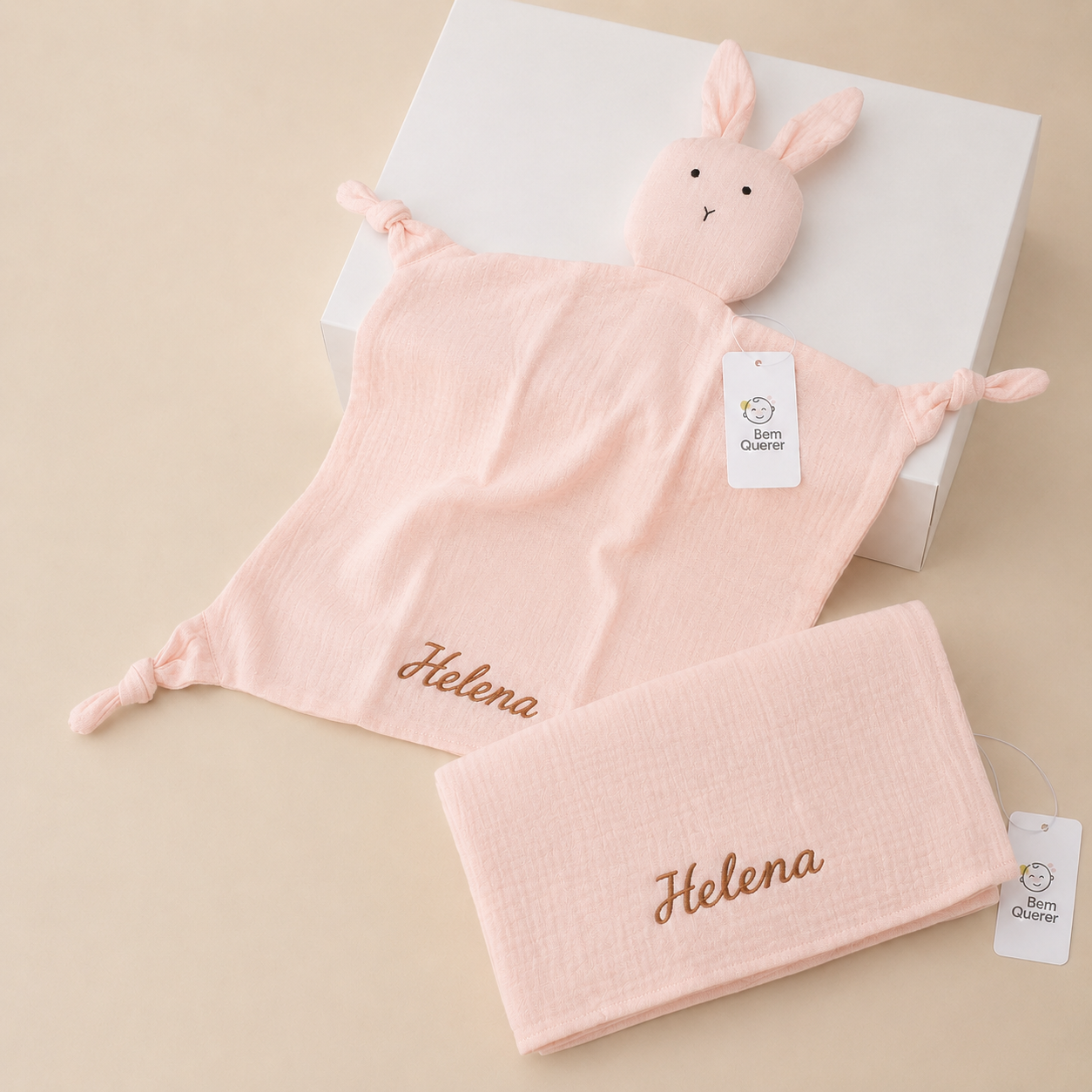 Kit Aconchego Personalizado com Nome — Naninha + Manta Bordada