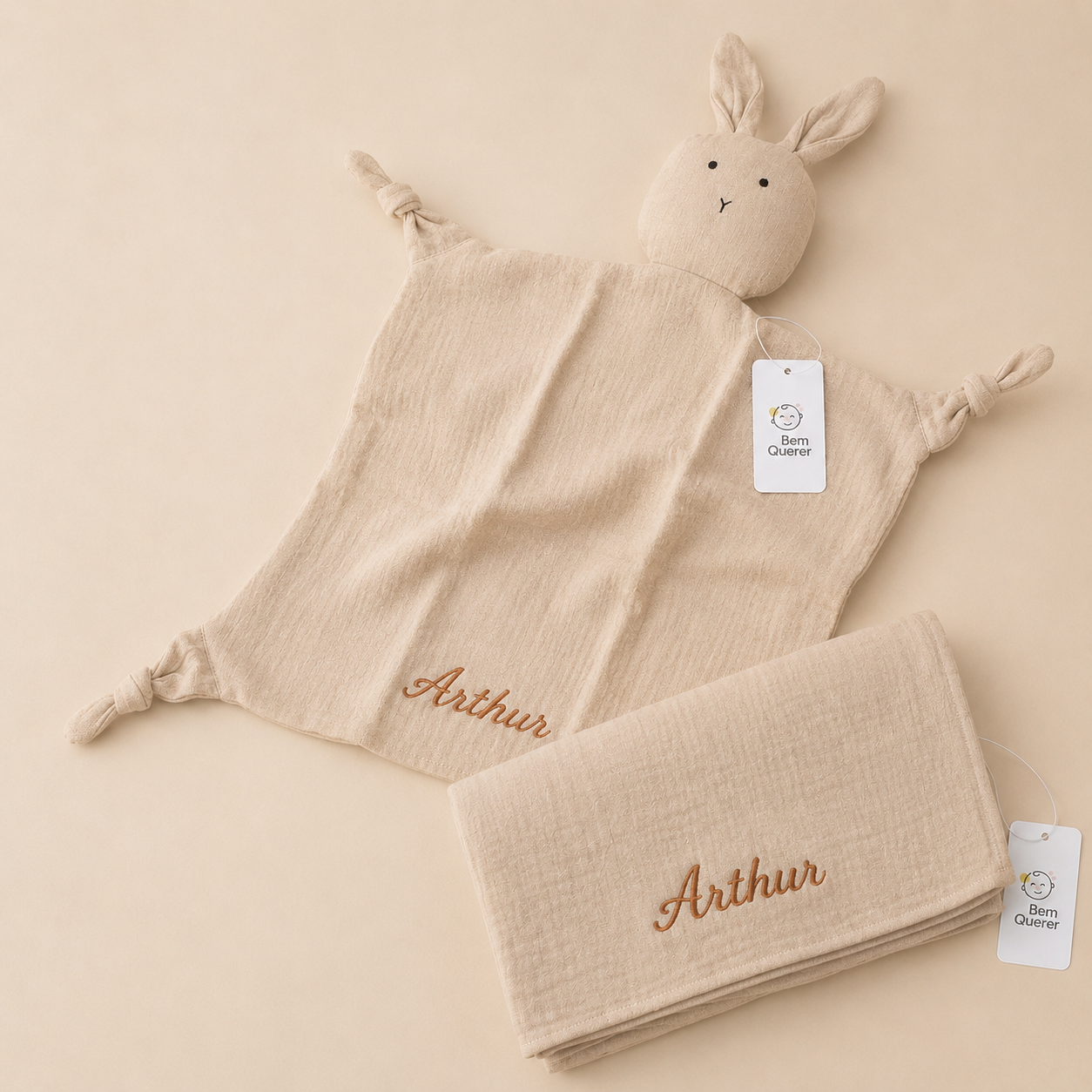 Kit Aconchego Personalizado com Nome — Naninha + Manta Bordada